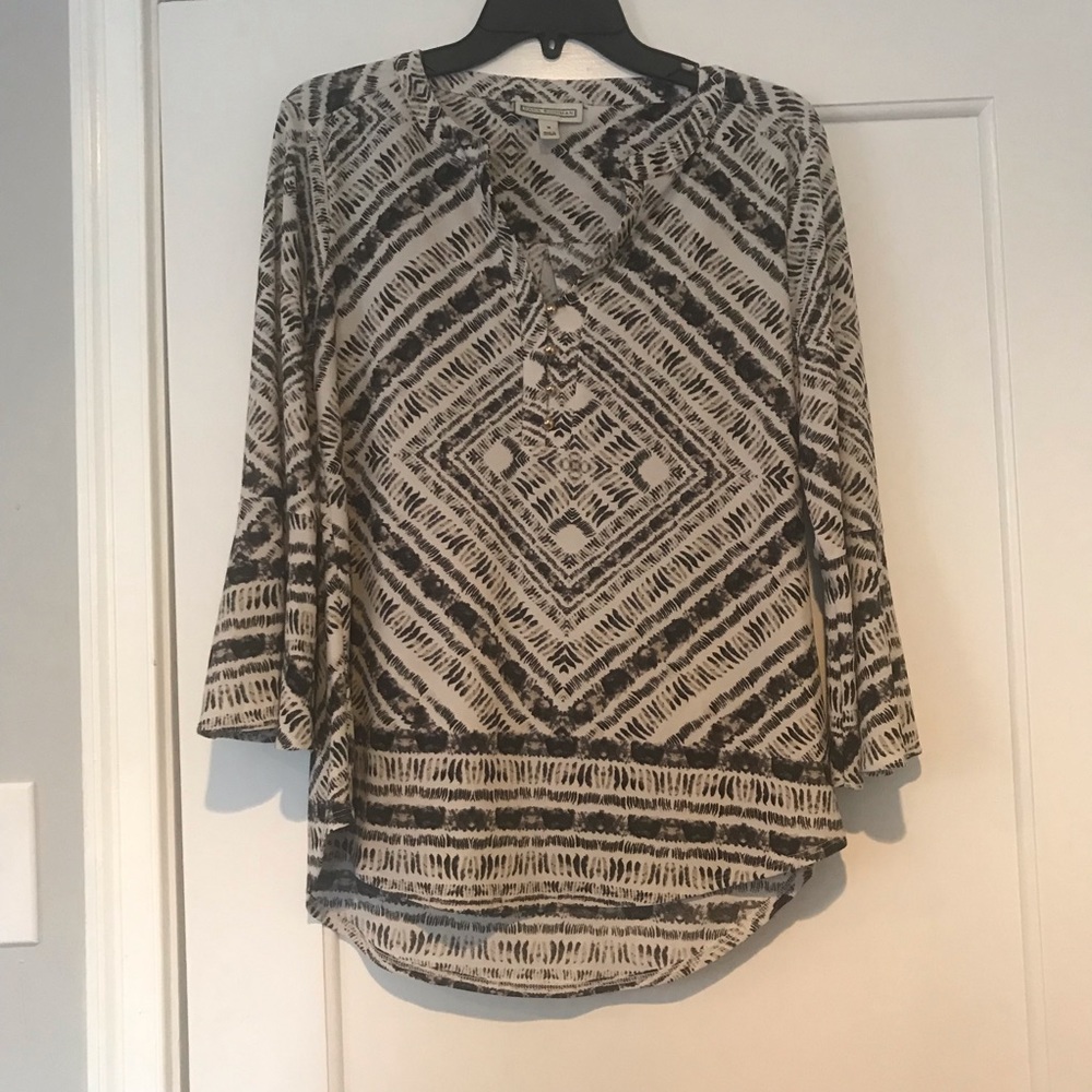 Black and white bell sleeve top
